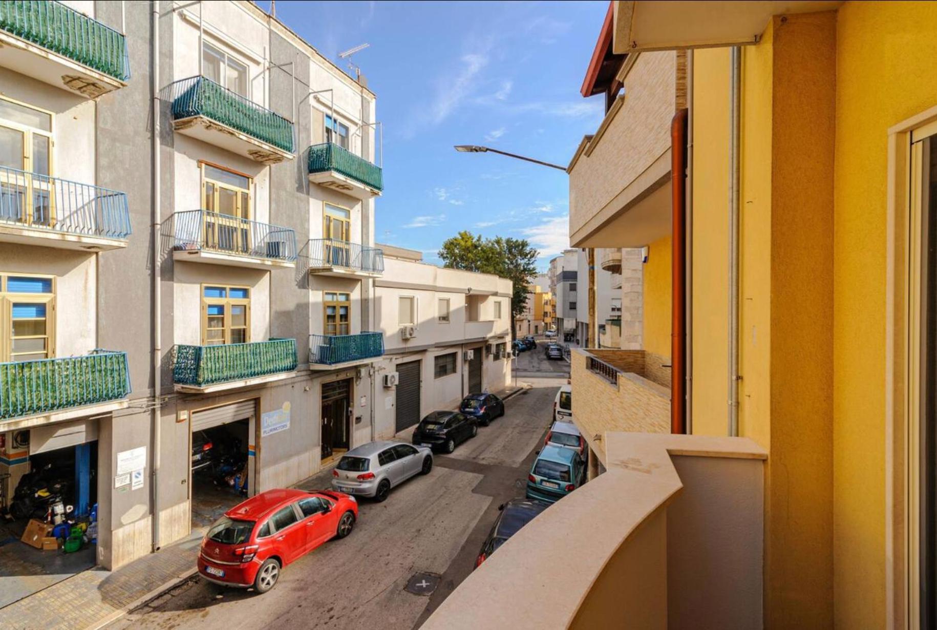 Indipendence Home برينديسي المظهر الخارجي الصورة