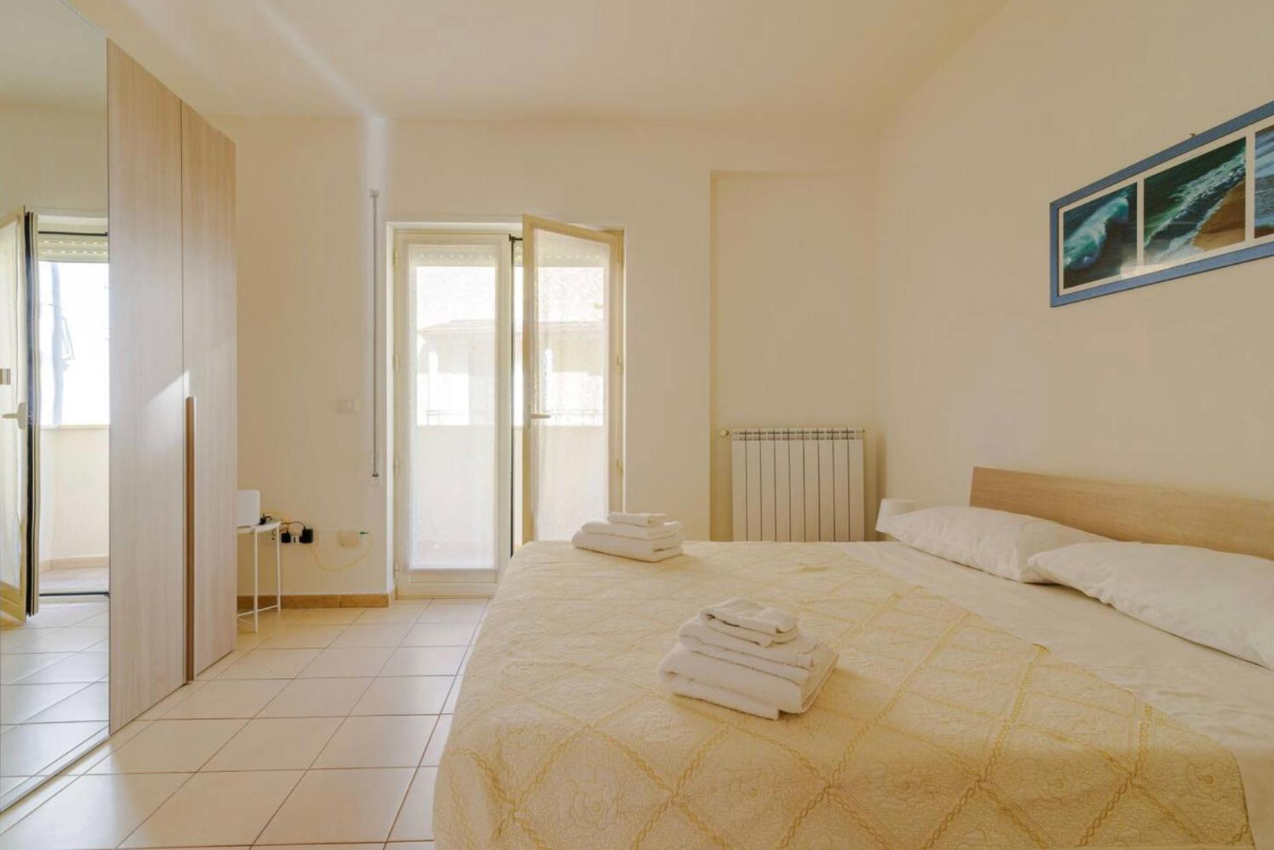 Indipendence Home برينديسي المظهر الخارجي الصورة