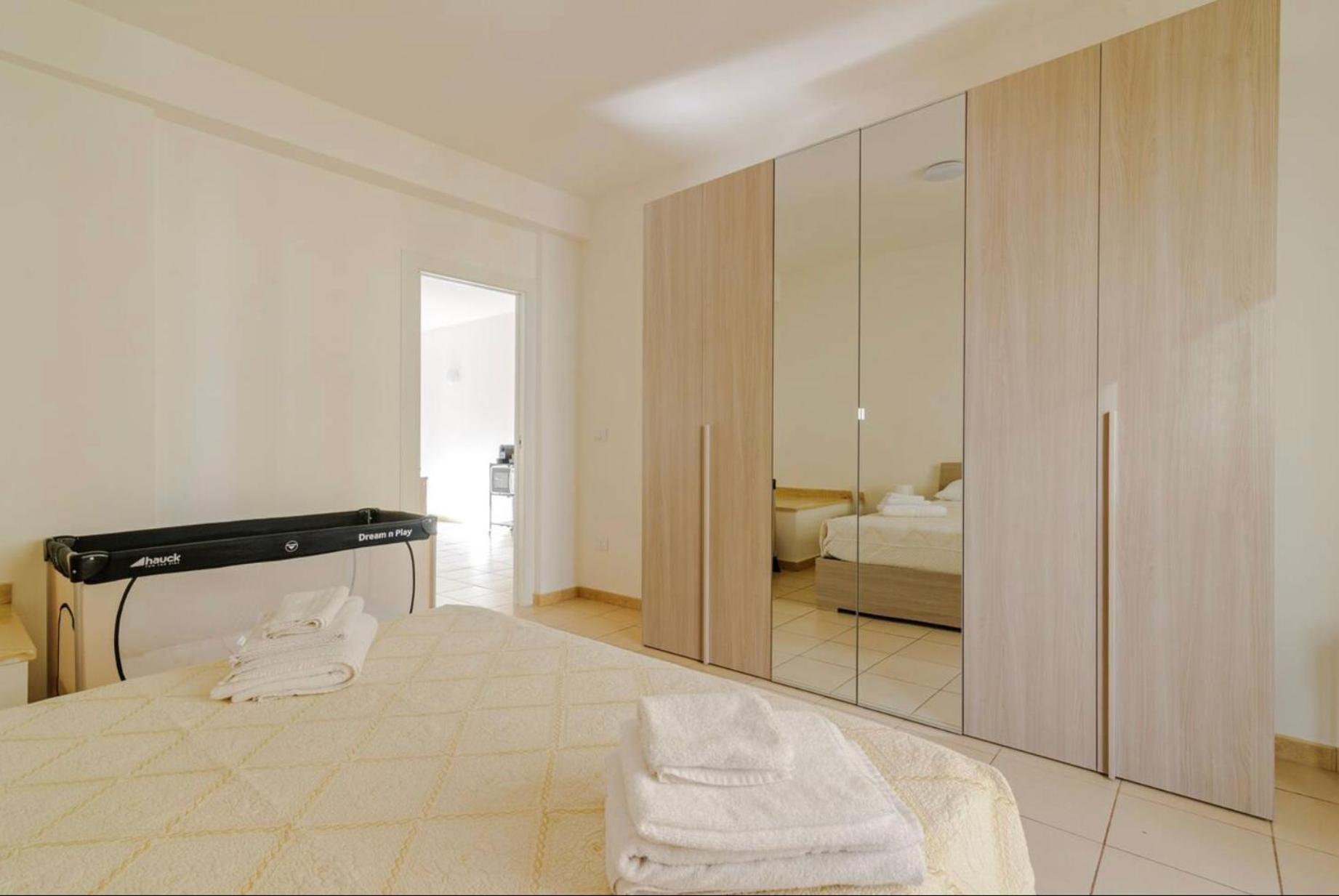 Indipendence Home برينديسي المظهر الخارجي الصورة